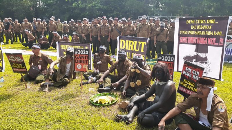 Direksi Perhutani Janjikan Kenaikan Gaji Karyawan