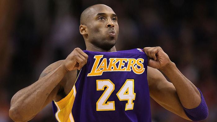 Kobe Bryant, Antara Prestasi dan Kontroversi