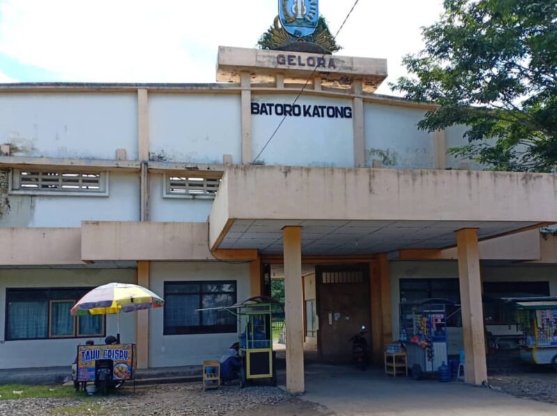 Wahai Bupati Ponorogo, Tolong Perbaiki Stadion Batoro Katong Dong