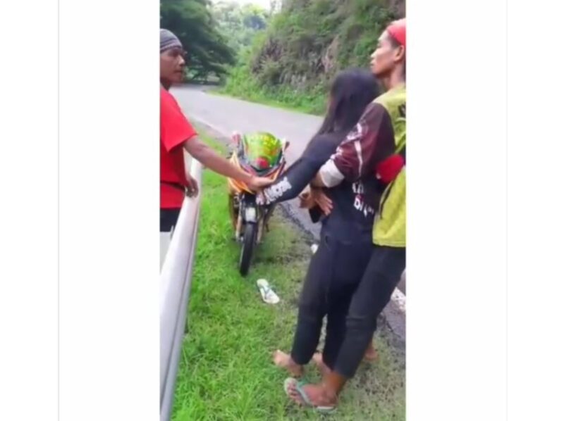 Seorang Perempuan Di Ponorogo Mencoba Bunuh Diri, Aksinya Terekam Video