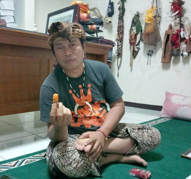 Setelah Ningsih Tinampi, Giliran Seniman Surabaya Klaim Temukan Obat Corona