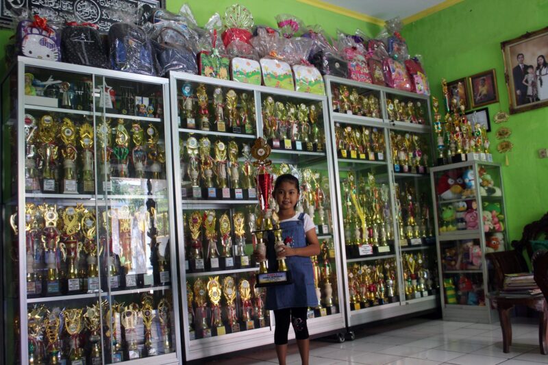 Wow! Raih 700-an Piala, Bocah 10 Tahun Ini Didapuk Jadi Guru SBK