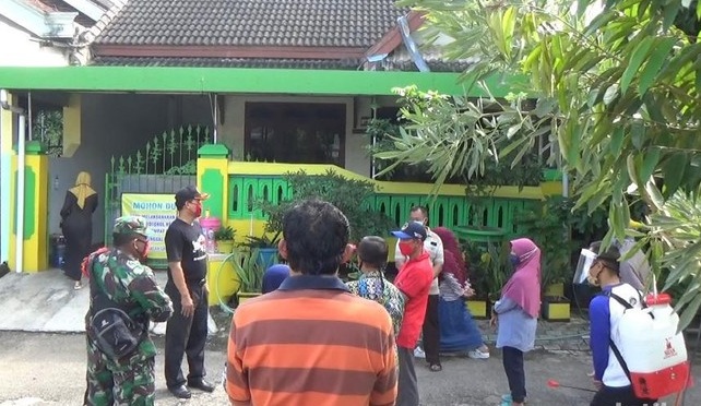 Cara Warga Perumahan Pacitan Sambut Pemudik Bikin Haru