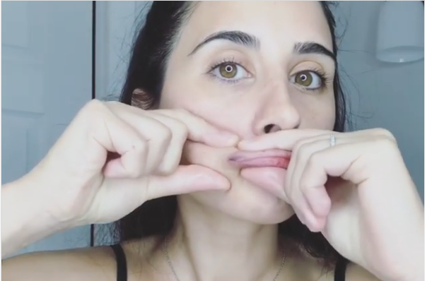 Mau Bibir Tebal Alami? Selebgram Cantik Ini Bagikan Tips Pijatan Yang Viral