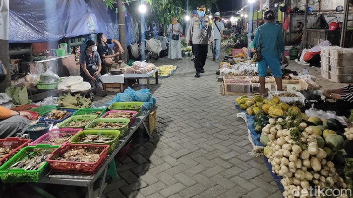 86 Pedagang Reaktif Covid-19, Gubernur Jatim Minta Pasar Bojonegoro Ditutup