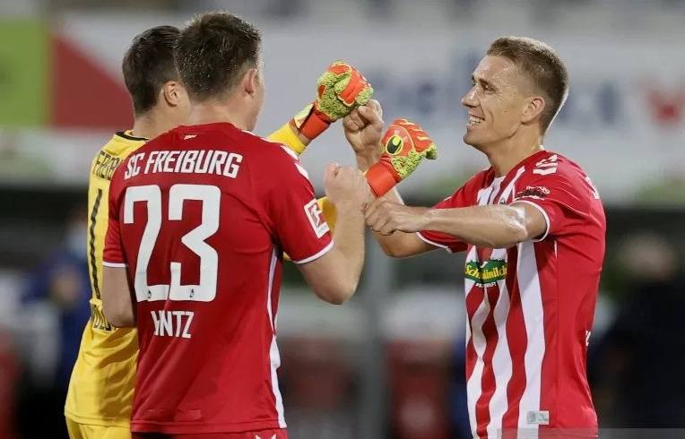 Liga Jerman, Gol Petersen Jaga Asa Freiburg Tampil di Liga Europa