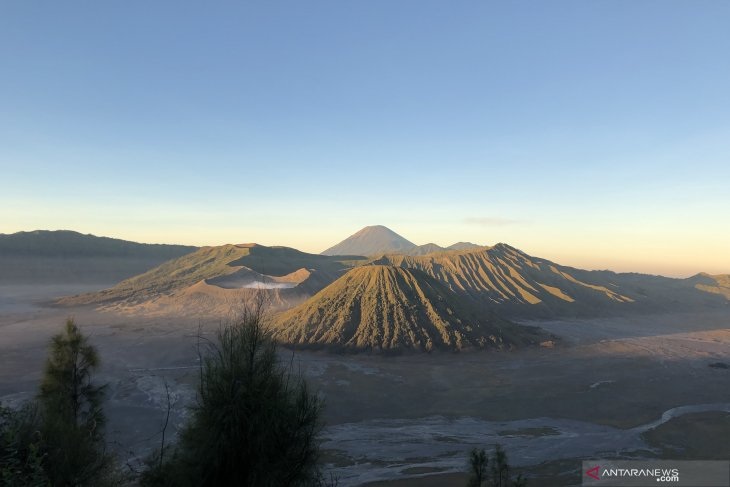 Belum Ada Kepastian Kapan Bromo Dibuka, Namun Disiapkan Protokol Kesehatan