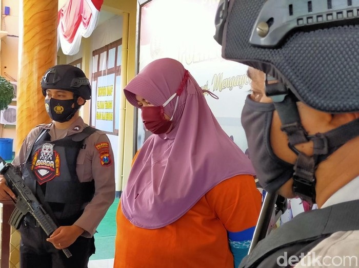 Ngaku Istri Pejabat, Wanita di Banyuwangi Tipu Warga