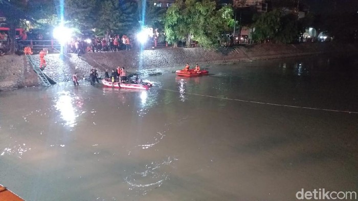 Bocah Tenggelam di Kalimas Surabaya Akhirnya Ditemukan