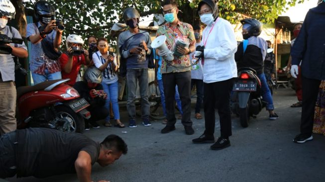 Wali Kota Risma: Pelanggar Protokol Kesehatan Bakal Dikurung di Kandang Harimau