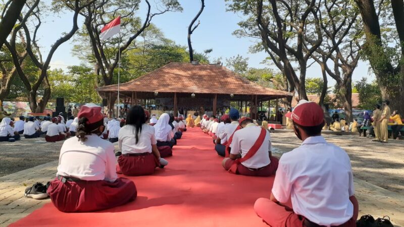 Pandemi Covid-19 Masih Mengancam, MPLS Siswa Baru di Madiun Dilakukan Daring