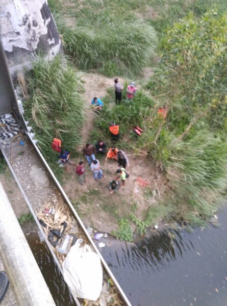 Sesosok Perempuan Misterius Bunuh Diri dengan Terjun di Sungai Madiun