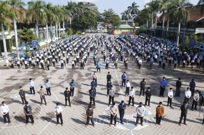 Tiba di Pondok Gontor, 41 Santri Sembuh dari Covid-19 Disambut dengan Selawat