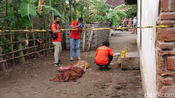 Idap Gangguan Jiwa, Seorang Anak Di Tulungagung Diduga Bunuh Ayah Kandung