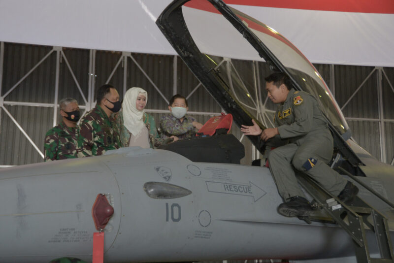 Mantap! Dua Pesawat Tempur F-16 Milik TNI AU Semakin Canggih Setelah Upgrade