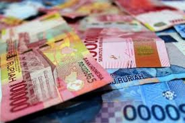 Ini Syarat Penerima Bantuan Subsidi Upah Rp600.000/Bulan