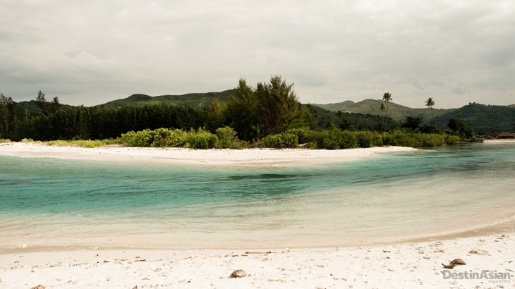 Mengenal Pulau Buru, Pulau Cantik Dengan Sejarah Kelam