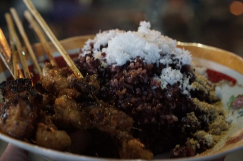 Sate Karak, Kuliner Unik Khas Kota Pahlawan Surabaya