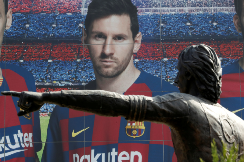 Dukung Barcelona, Operator La Liga Tidak Izinkan Messi Pergi