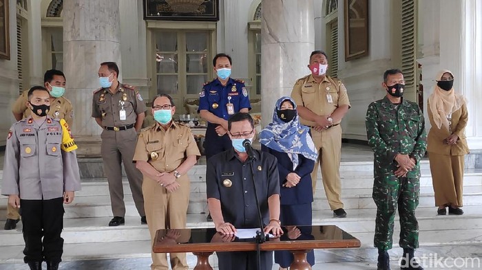 Tuban Berlakukan Jam Malam, Semua Aktivitas Harus Berhenti Jam 9 Malam