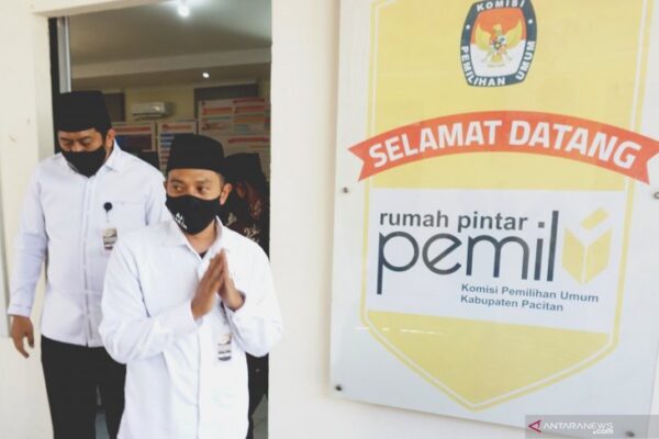 Keponakan SBY Optimistis Menang Telak di Pilkada Pacitan