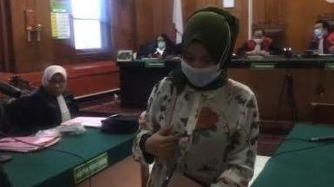 Heroik! Wanita Ini Kejar dan Lumpuhkan Jambret yang Rampas HP-nya