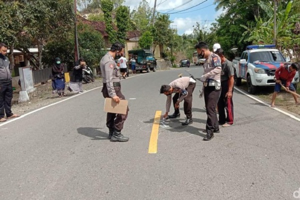 Kecelakaan Pikap vs Sepeda Motor di Pacitan, Seorang Pelajar Meninggal Dunia