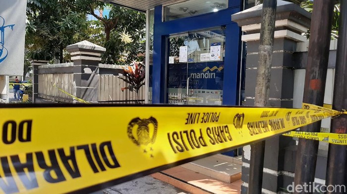 Petugas Sekuriti Gagalkan Upaya Perampokan Mesin ATM Bank Mandiri di Malang