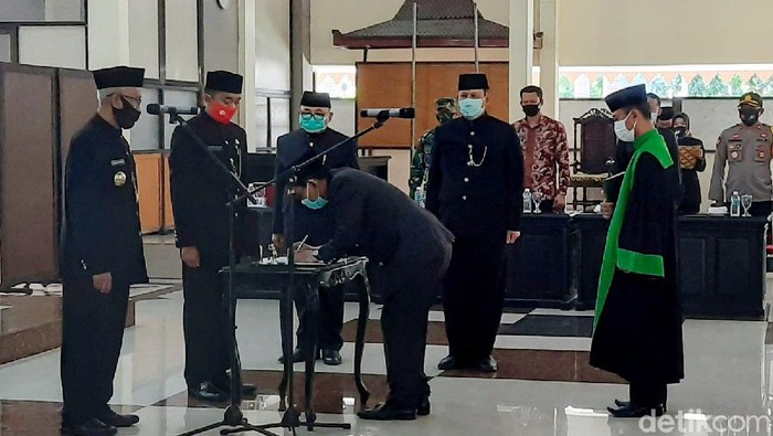 Gubernur Jatim Tunjuk Soekaryo Jadi Penjabat Sekda Bondowoso