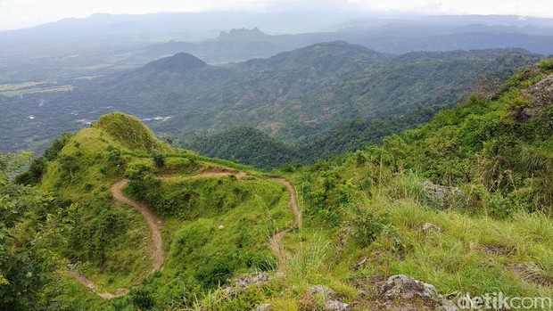 Tak Terlalu Tinggi, 4 Gunung di Ponorogo Ini Wajib Dicoba - Madiunpos
