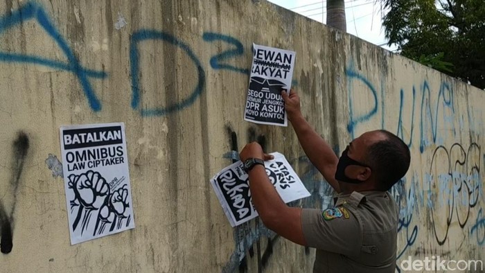 Poster Berisi Pesan Provokatif Beredar di Pacitan, Satpol PP Bergerak