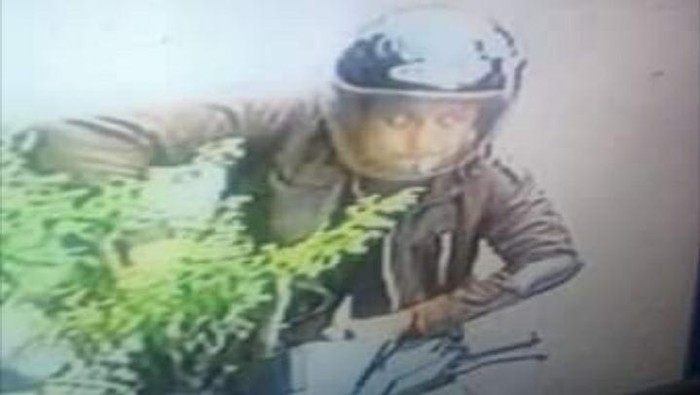 Aksi Pencuri Tanaman Hias di Probolinggo Terekam Kamera CCTV
