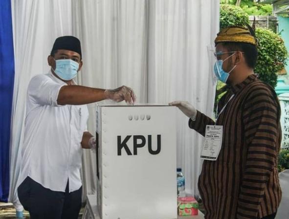 Ony-Antok Menang Mutlak di Ngawi, Ada 19.706 Orang Pilih Kotak Kosong