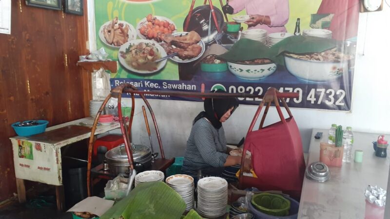 Soto Ndeso Bu Wartinah di Madiun, Kuliner Merakyat Langganan Pejabat