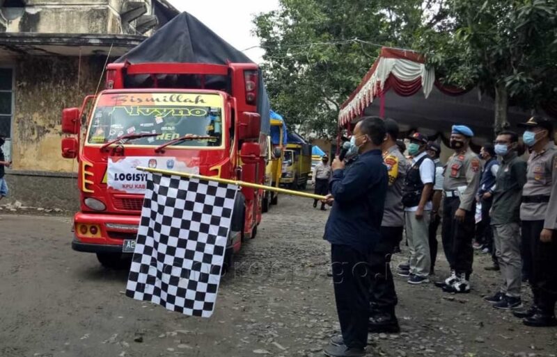 KPU Ponorogo Distribusikan Logistik Pilkada ke Kecamatan