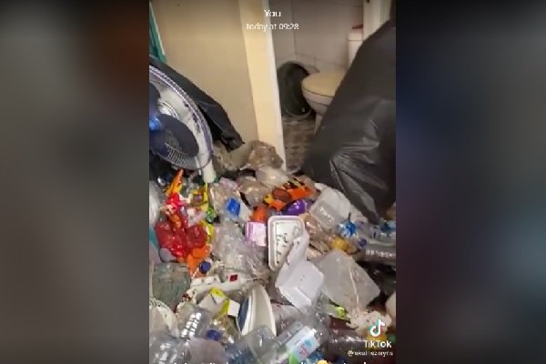 Cewek Ini Shock Lihat Kamar Indekos Tetangganya, Penuh Sampah dan Sarang Kecoak