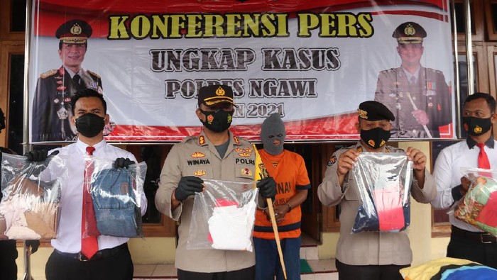 Beri Iming-Iming Uang, Satpam Sekolah di Ngawi Gauli Siswi