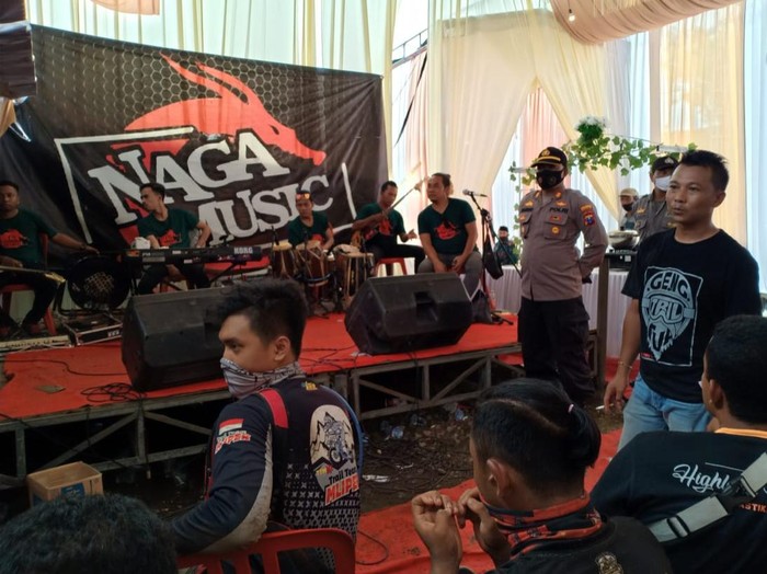 Hajatan Pernikahan dengan Pentas Musik di Banyuwangi Dibubarkan