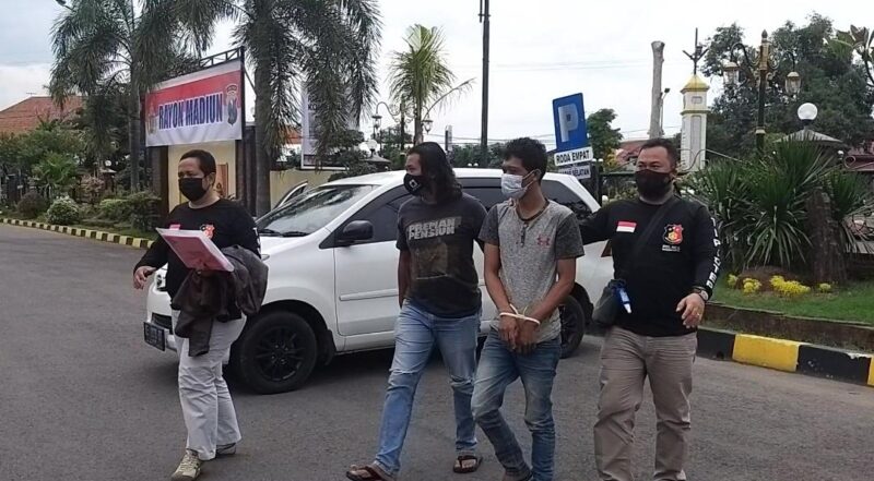 Tipu Pengusaha Ayam, Pria Madiun Dibekuk Polisi