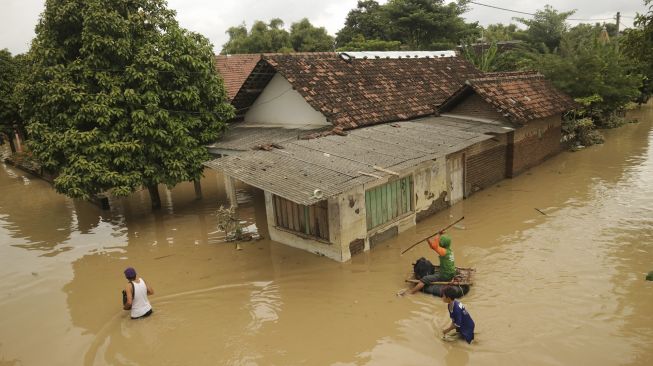 Lagi, Banjir Terjang Bandar Kedungmulyo Jombang