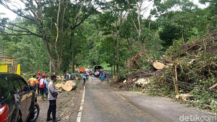 Longsor Susulan di Pujon, Akses Malang-Kediri Kembali Ditutup