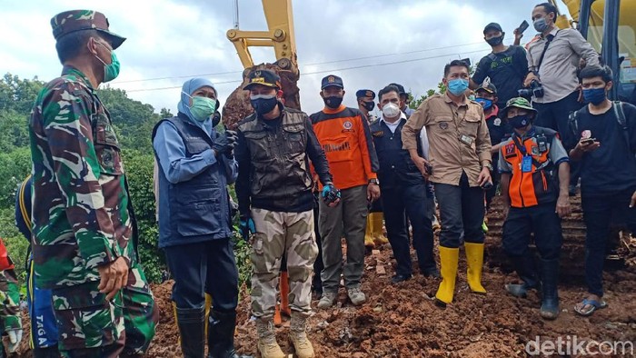 10 Jenazah Ditemukan, Gubernur Tetapkan Tanggap Darurat Longsor Nganjuk 14 Hari