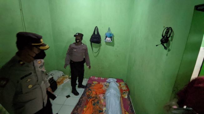 Tak Mampu Bayar RS, Suami Tinggalkan Jenazah Istri di Kamar Indekos Mojokerto