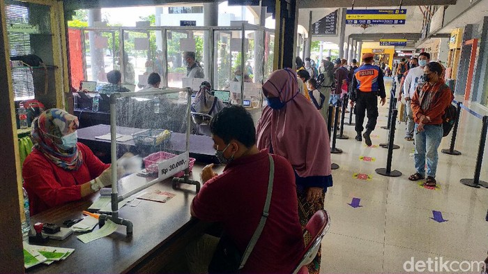Naik Rp10.000, Tarif GeNose C19 di Stasiun Surabaya Jadi Rp30.000
