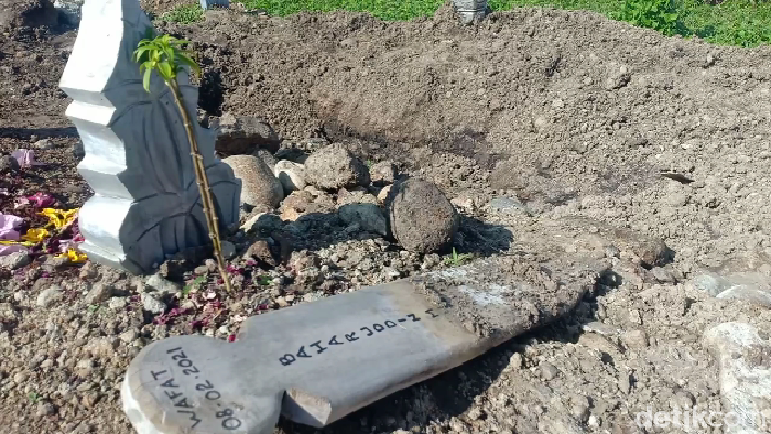 Kuburan Covid-19 di Parepare Dibongkar, 7 Jenazah Hilang