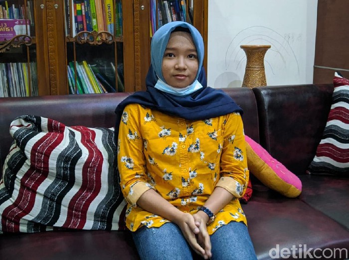 Wow, Siswi Ponorogo Lolos SNMPTN Kedokteran Unair pada Usia 15 Tahun