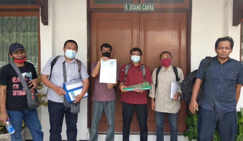 15 Pekerja Dipecat Sepihak dan Tanpa Pesangon, Perusahaan Jasa Makanan Sehat di Madiun Digugat