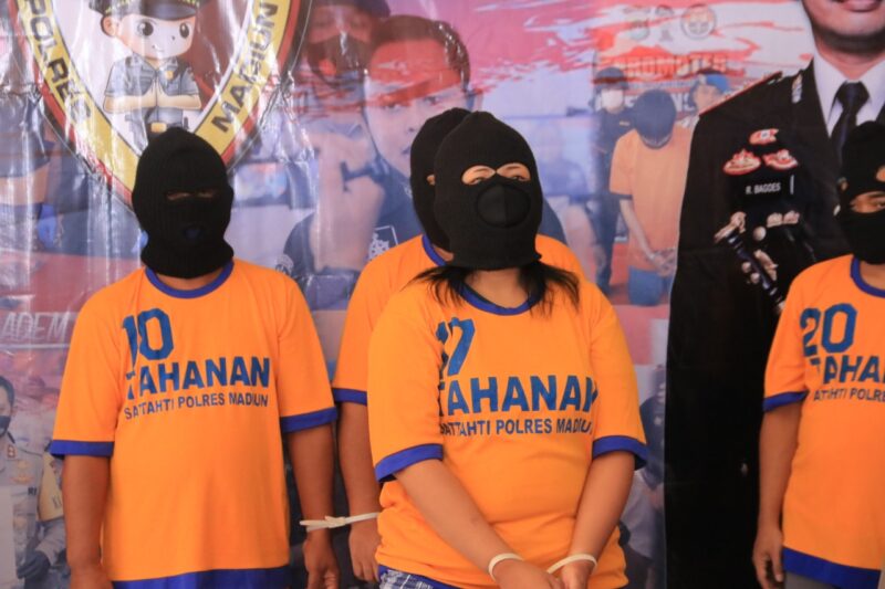 Muncikari dan Penyedia Layanan Esek-Esek Ditangkap Polisi Madiun