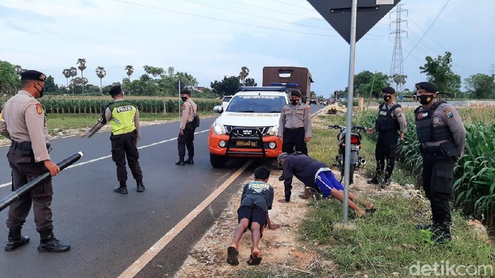 Balapan Liar di Tuban Dirazia, Pembalap Dihukum Push Up