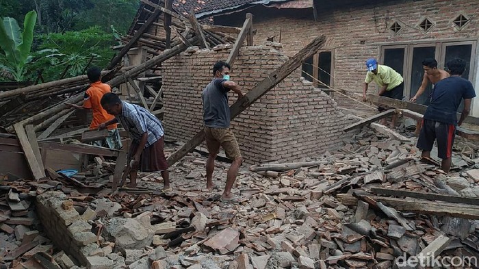 Jumlah Korban Meninggal Gempa Malang Jadi 8 Orang